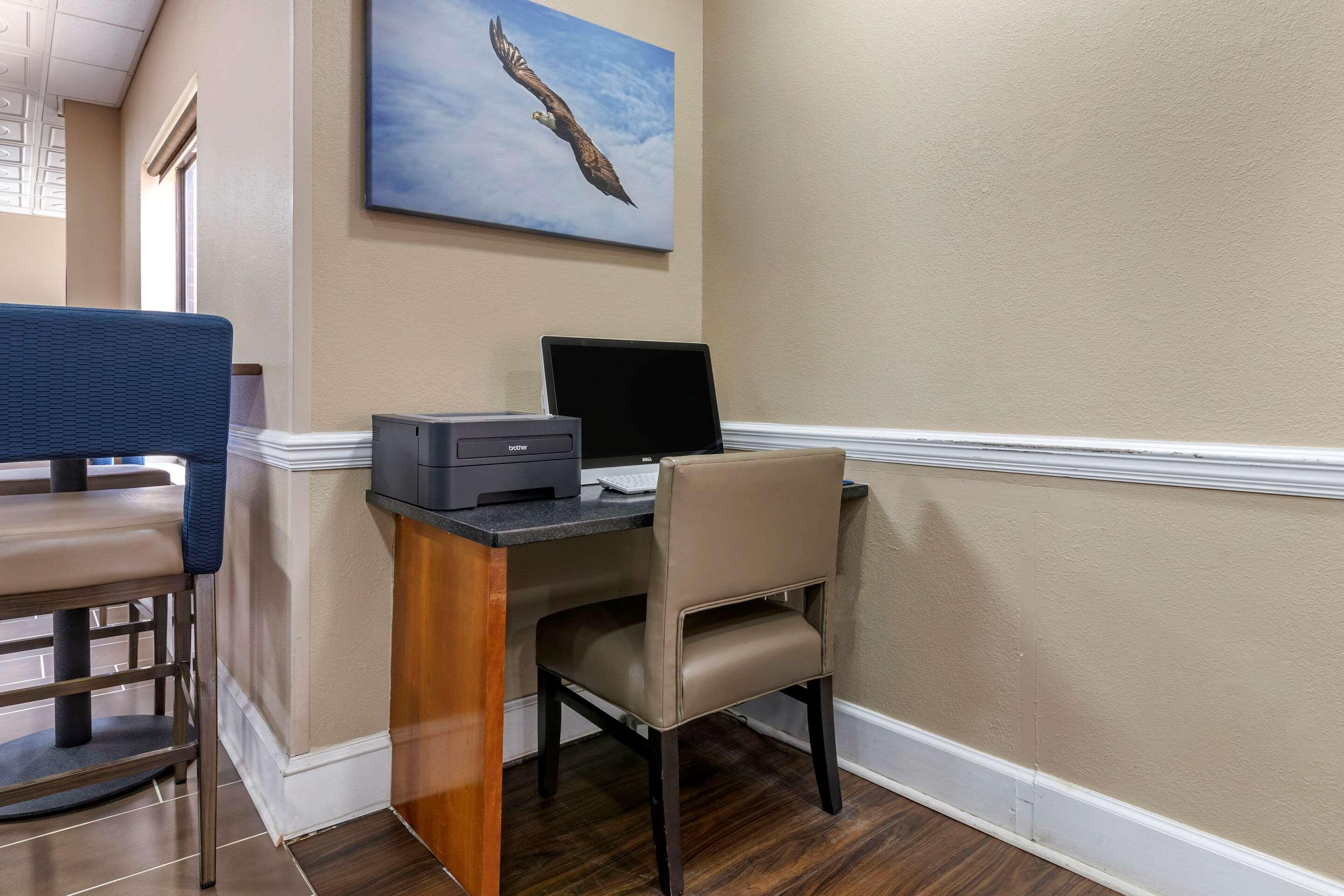 Comfort Inn & Suites Statesboro - University Area Екстер'єр фото