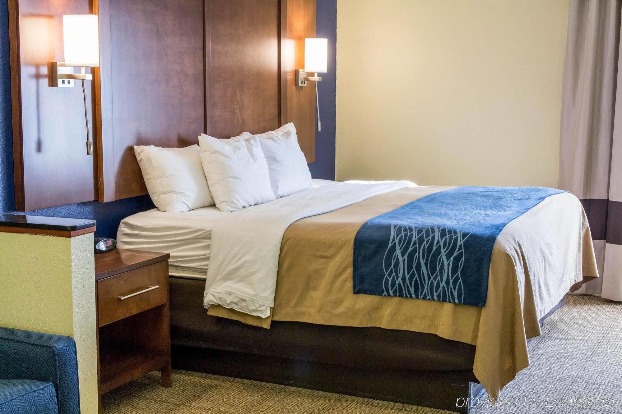 Comfort Inn & Suites Statesboro - University Area Екстер'єр фото